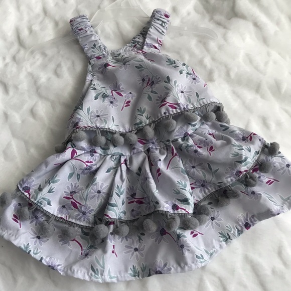 Jessica Simpson Other - Jessica Simpson Gray Floral  Pom-Pom Dress Small
